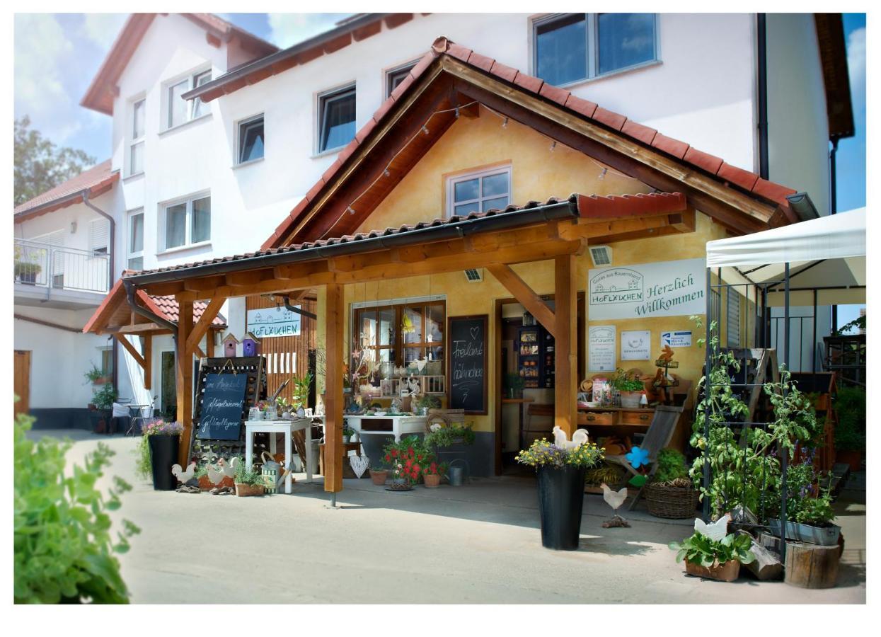Landhaus-Apartments Wattenheim Eksteriør bilde