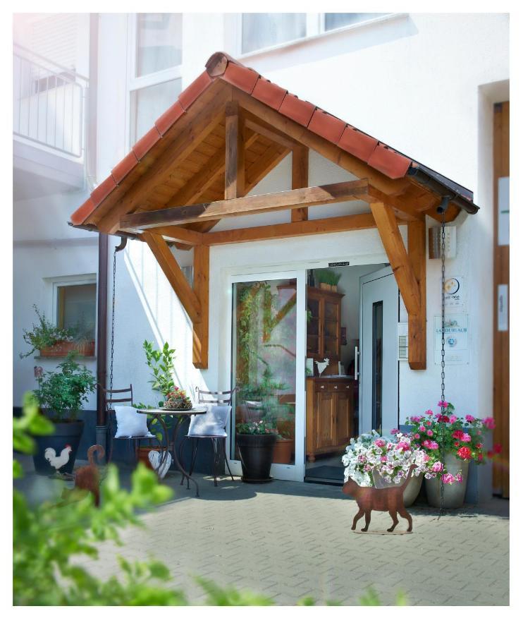 Landhaus-Apartments Wattenheim Eksteriør bilde
