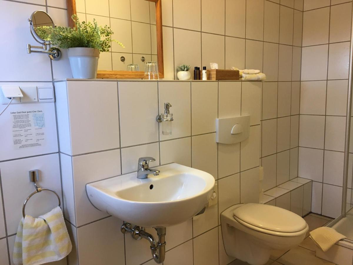Landhaus-Apartments Wattenheim Eksteriør bilde