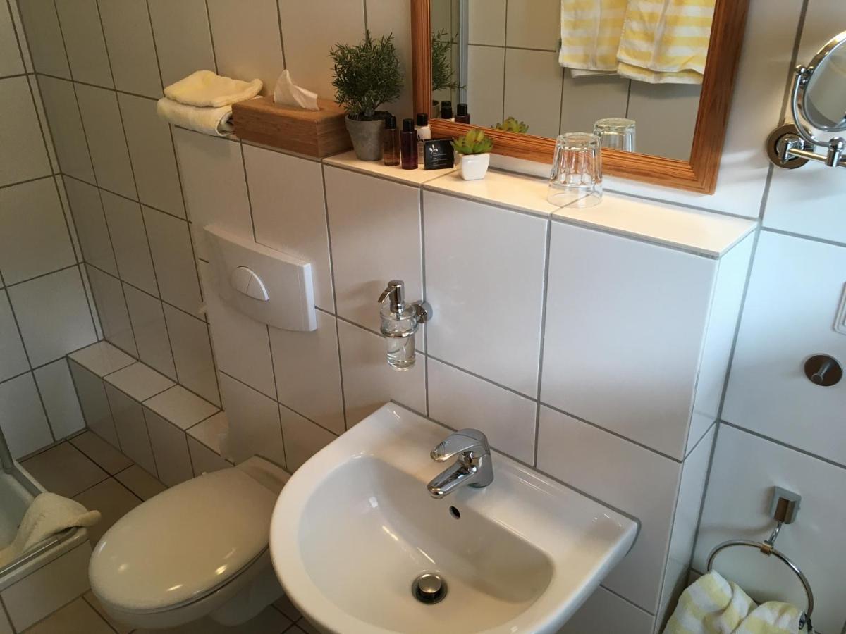 Landhaus-Apartments Wattenheim Eksteriør bilde