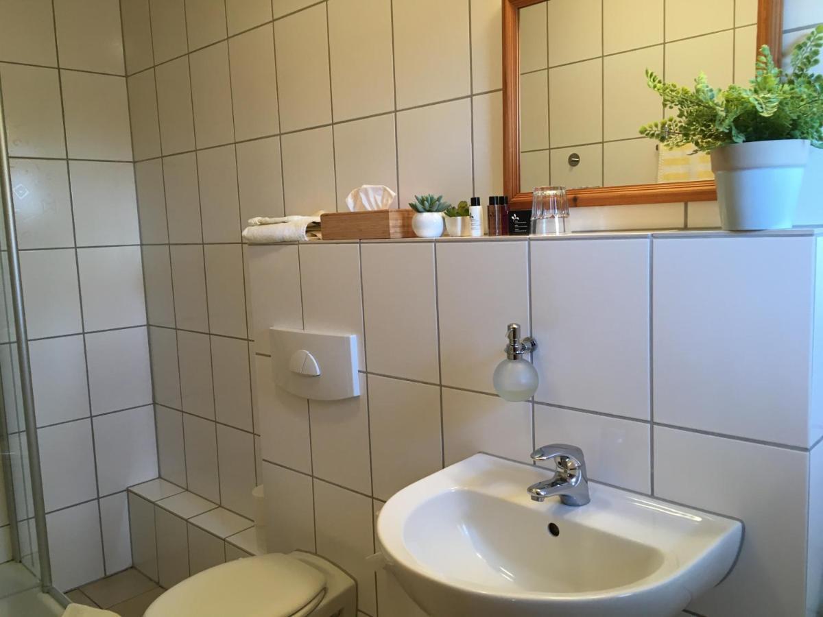 Landhaus-Apartments Wattenheim Eksteriør bilde