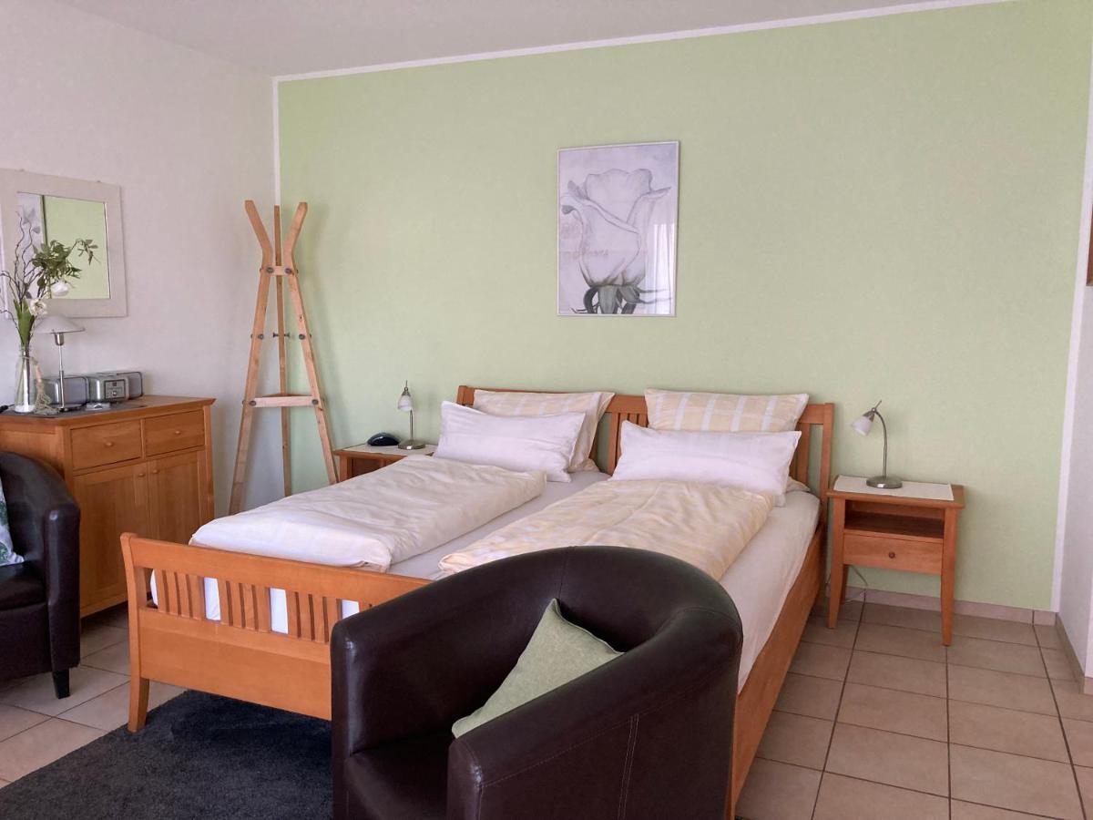 Landhaus-Apartments Wattenheim Eksteriør bilde