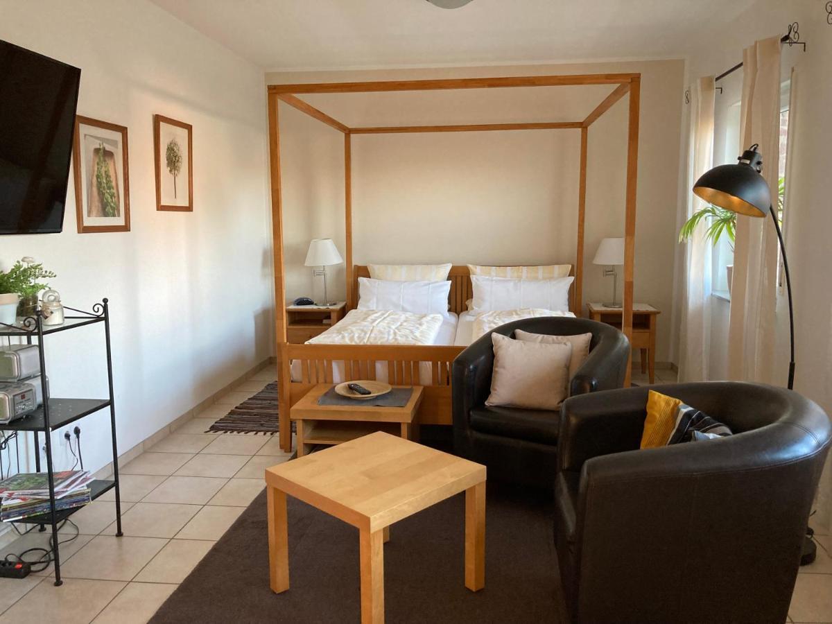 Landhaus-Apartments Wattenheim Eksteriør bilde